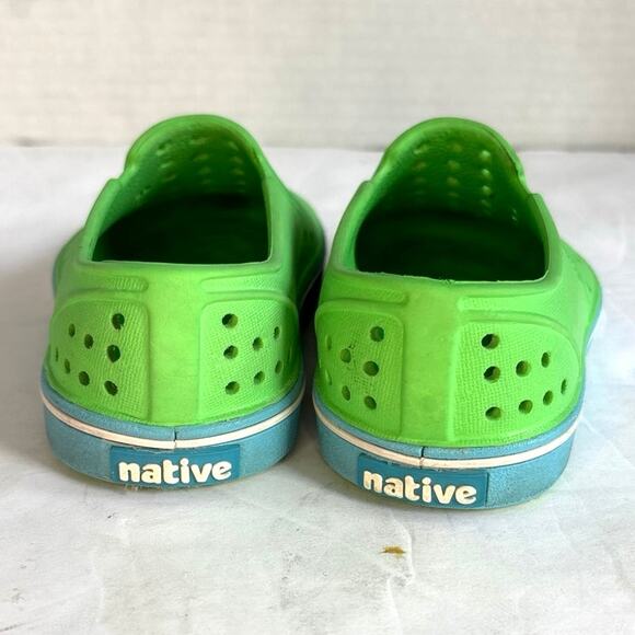Native Jefferson Slip On Waterproof Toddlers Sneakers Lime Green Size 7 - Picture 3 of 7